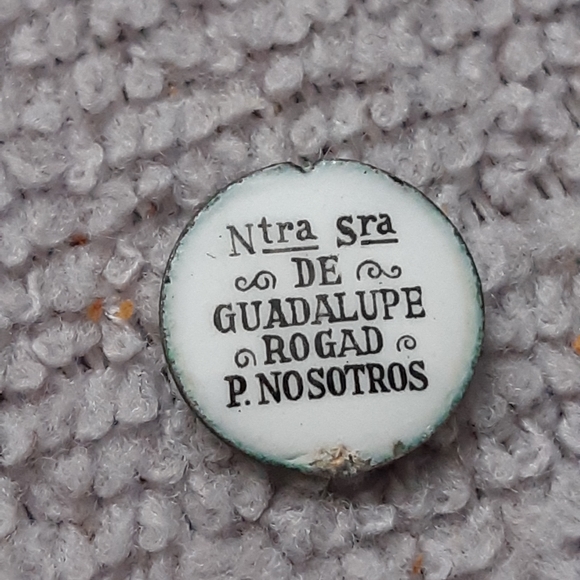 Vintage Enamel Religious Charm - Picture 2 of 2